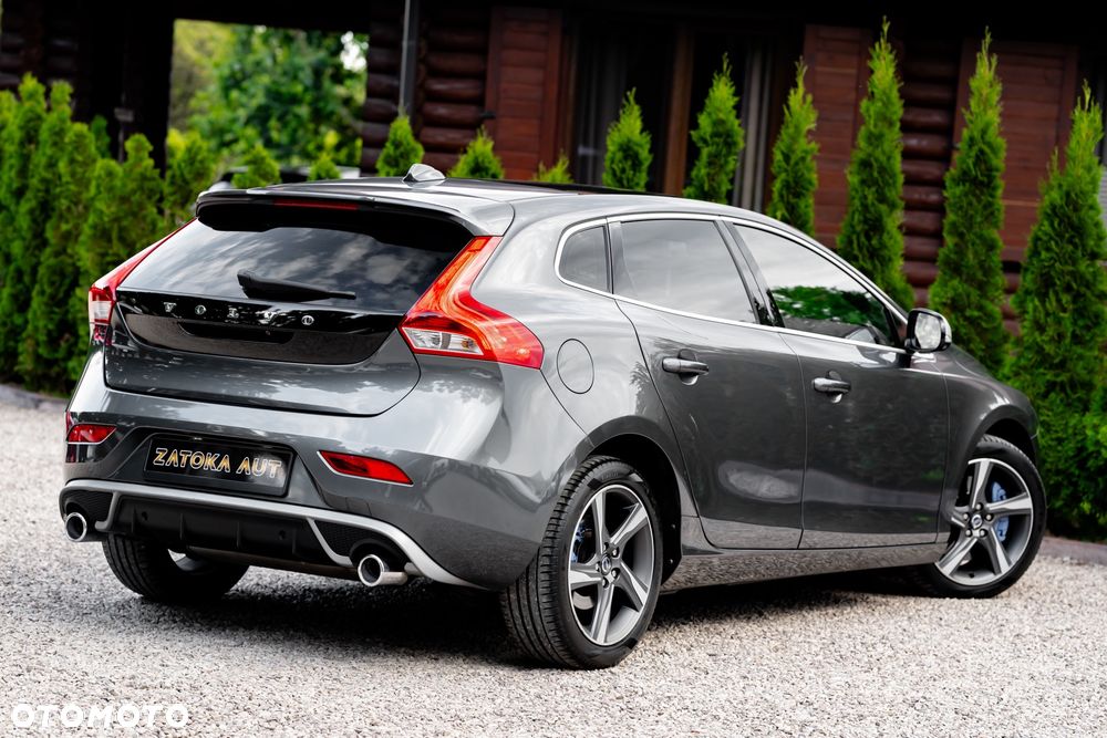 Volvo V40 D4 Geartronic R Design - 10