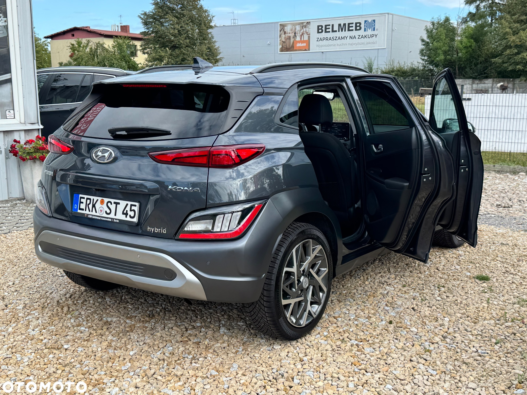 Hyundai Kona - 11