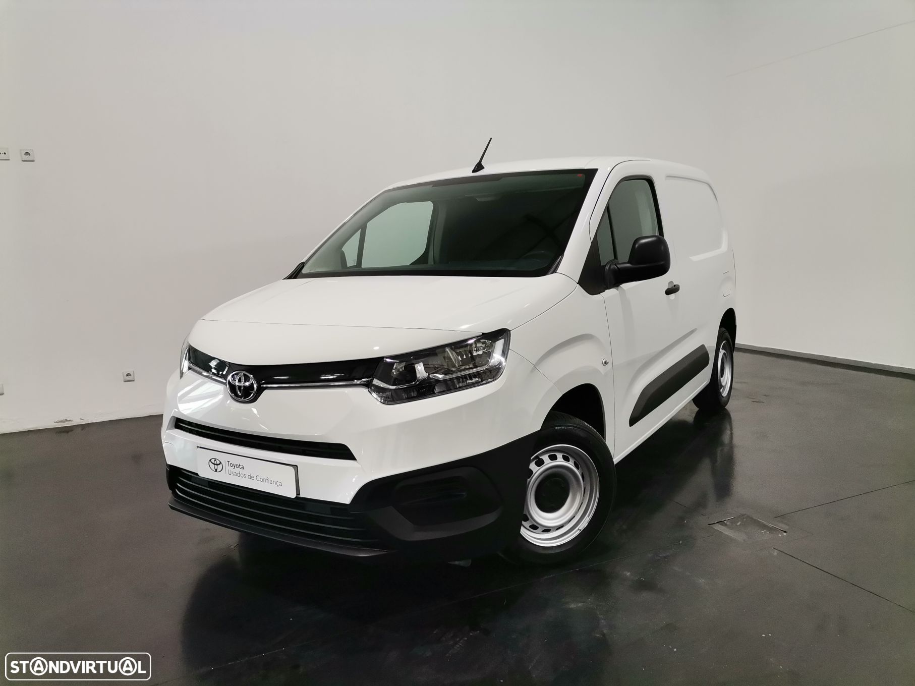 Toyota Proace - 1