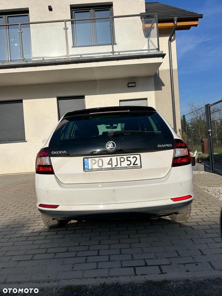 Skoda RAPID 1.2 TSI Ambition DSG - 2
