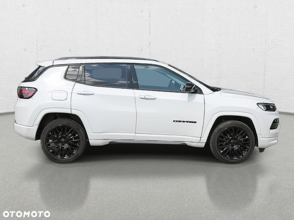 Jeep Compass - 8