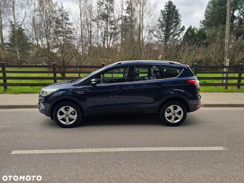 Ford Kuga 1.5 EcoBoost 2x4 Titanium - 17