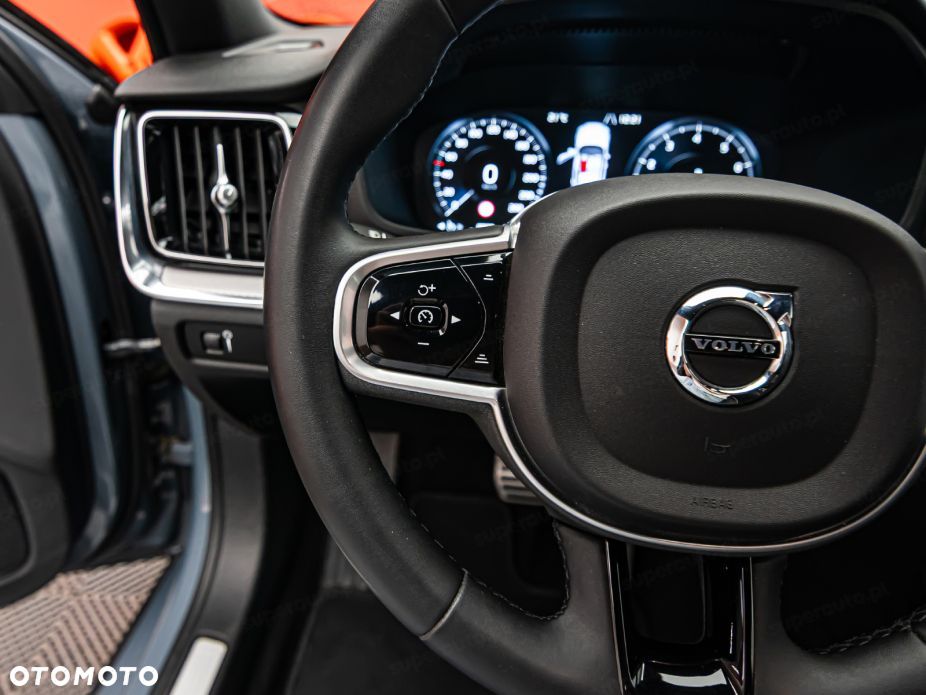 Volvo S60 - 16