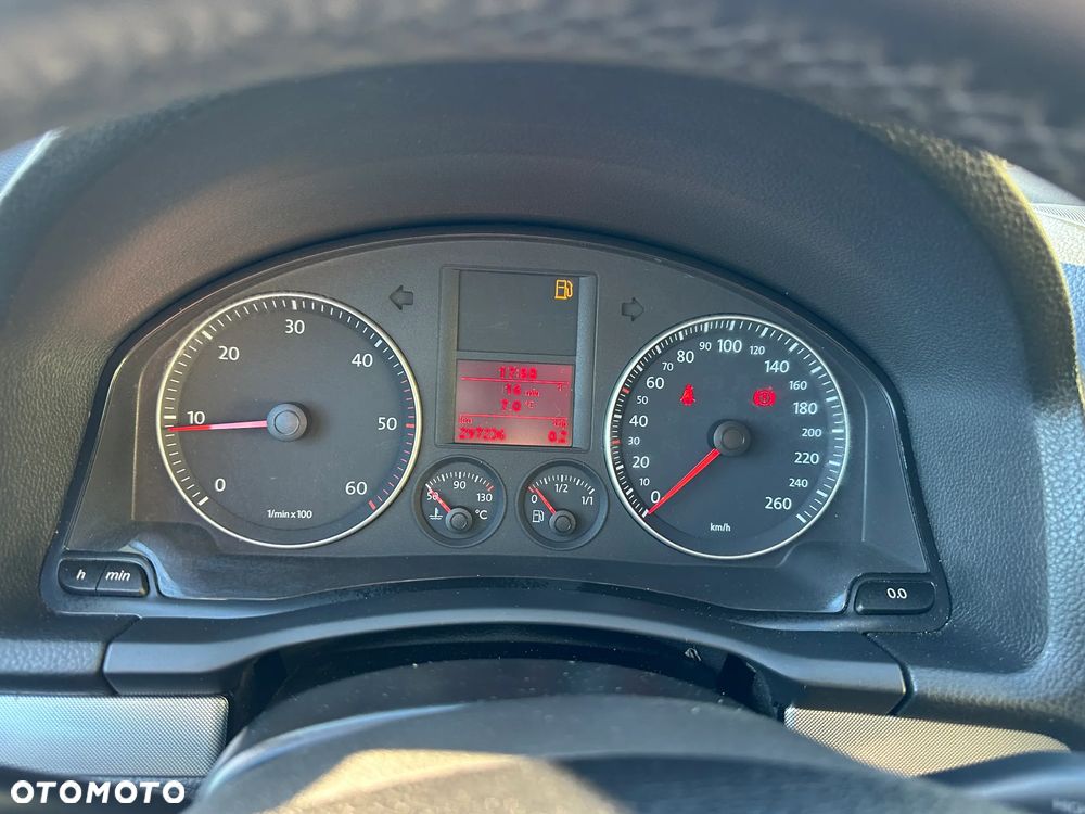 Volkswagen Golf 1.9 TDI DPF Comfortline - 20