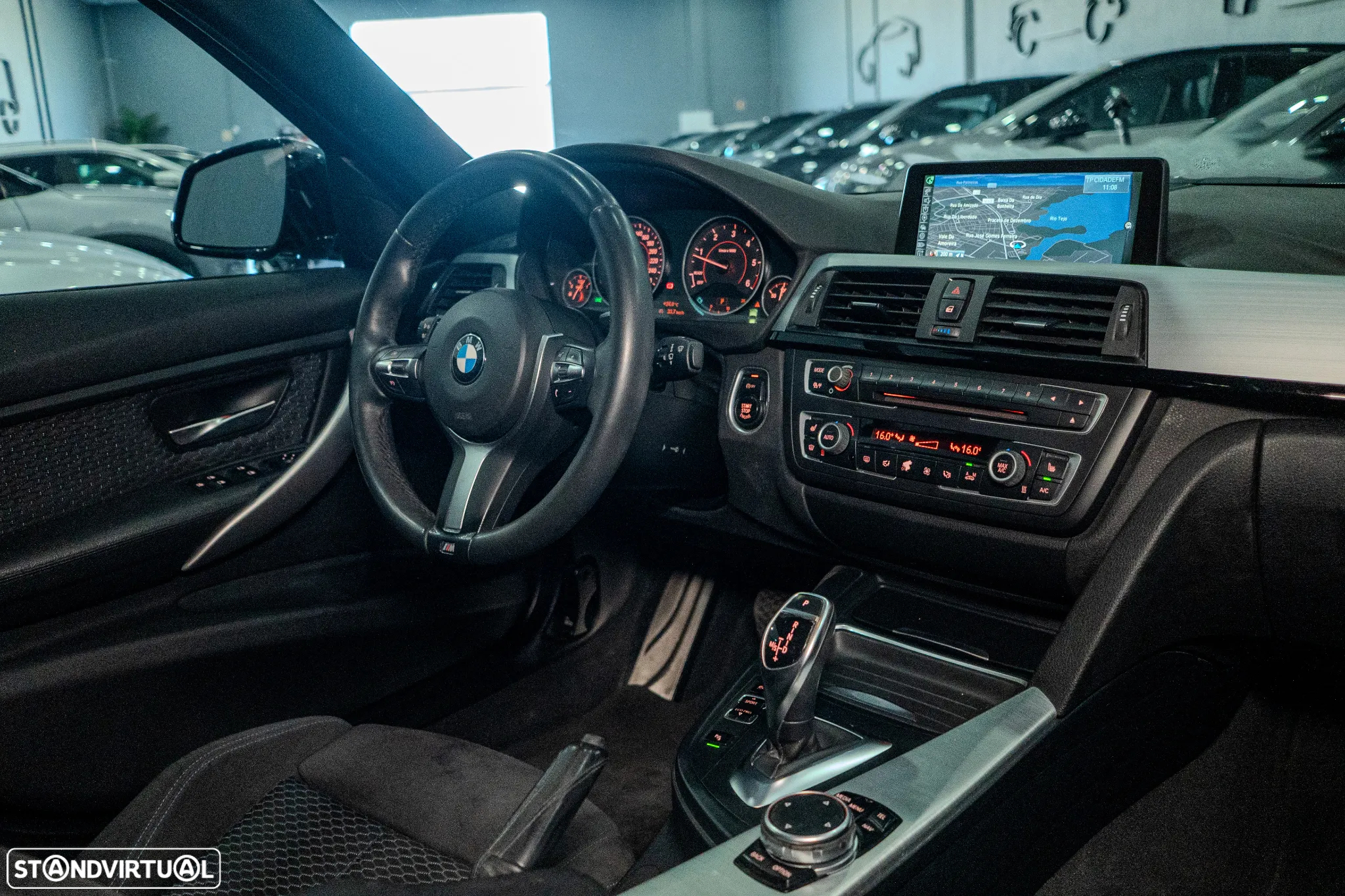 BMW 320 d Touring Auto Pack M - 10