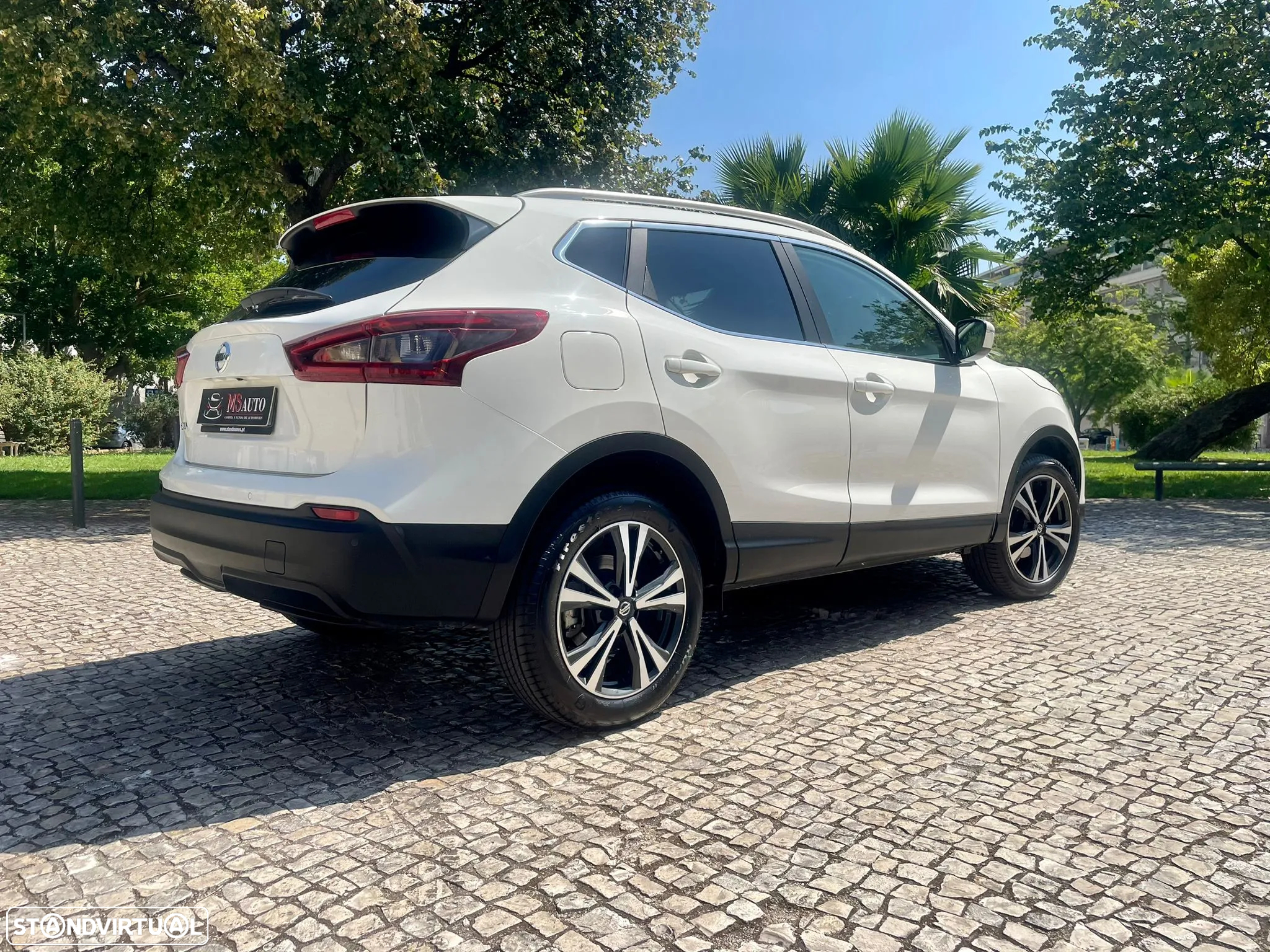 Nissan Qashqai 1.3 DIG-T Acenta - 4