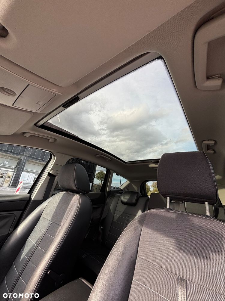 Ford Kuga 2.0 TDCi 4x4 Titanium - 28