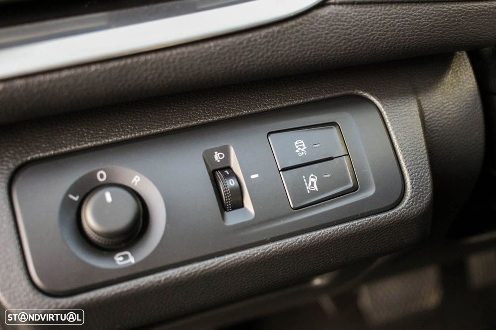 Maxus Euniq 5 Standard - 13