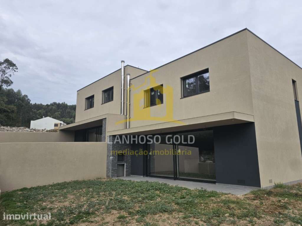 Moradia em Gaveto T3 - Lanhoso, Póvoa de Lanhoso - Grande imagem: 4/11