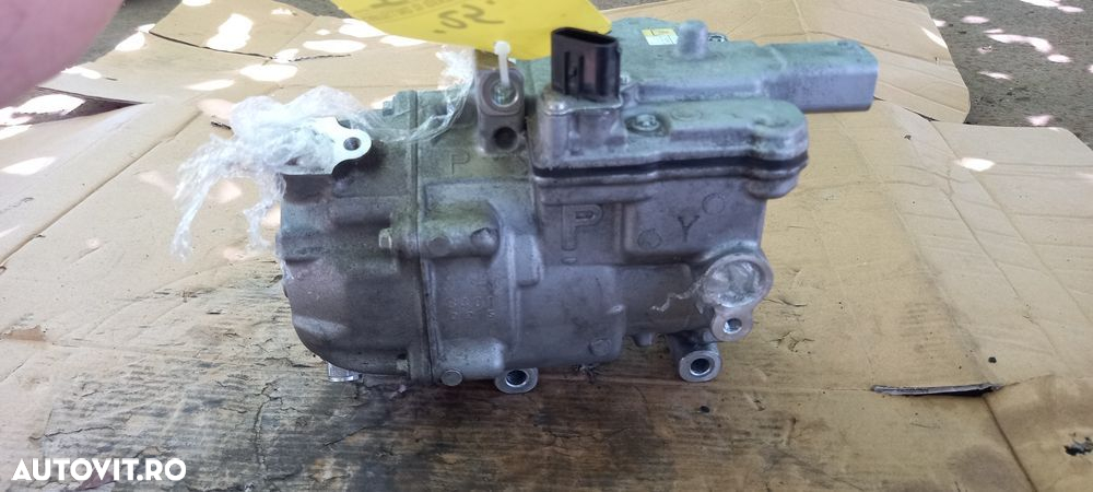 Compresor de clima Toyota Prius 1.8 benzina Hybrid 2012-2018 - 2