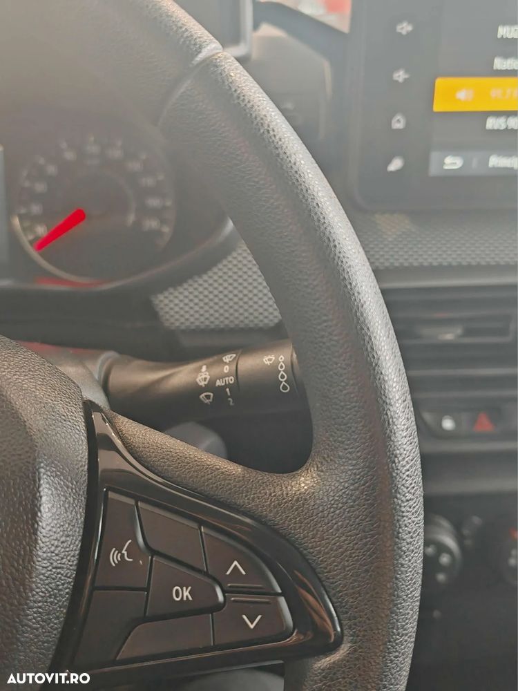 Dacia Logan TCe 90 MT5 Comfort - 16