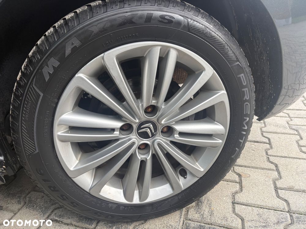 Citroën C4 VTi 120 Exclusive - 17