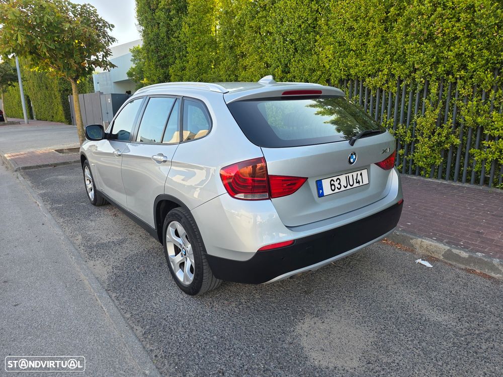BMW X1 18 d sDrive - 4