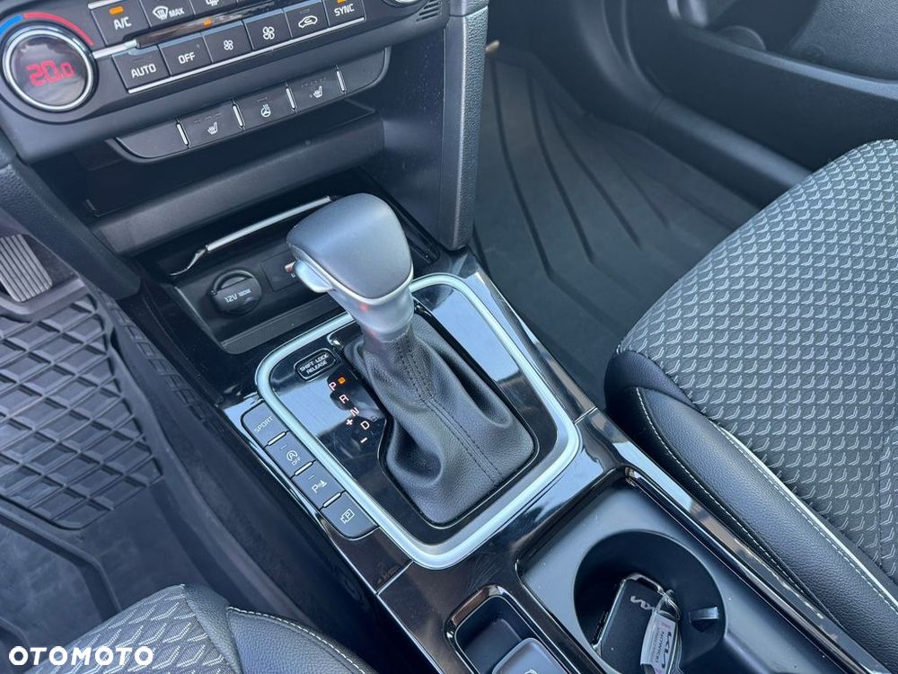Kia Ceed 1.5 T-GDI Tribute DCT - 14