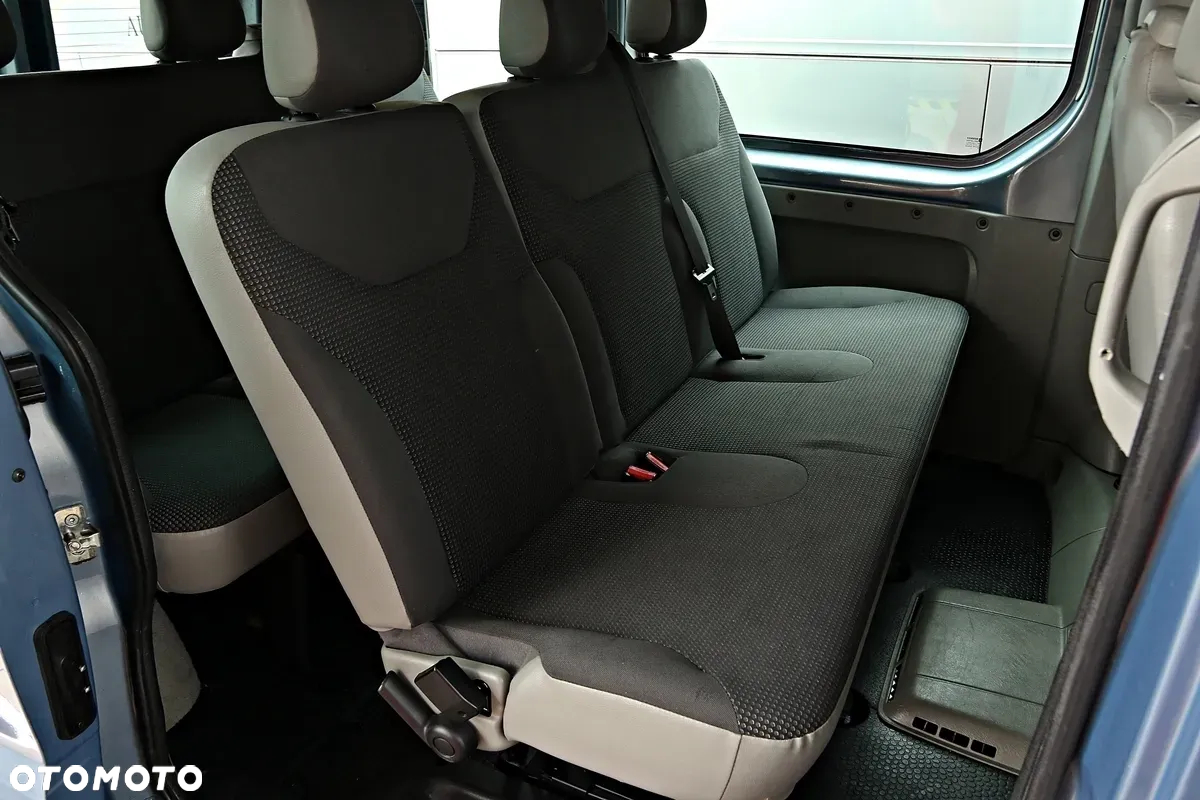 Opel Vivaro - 28