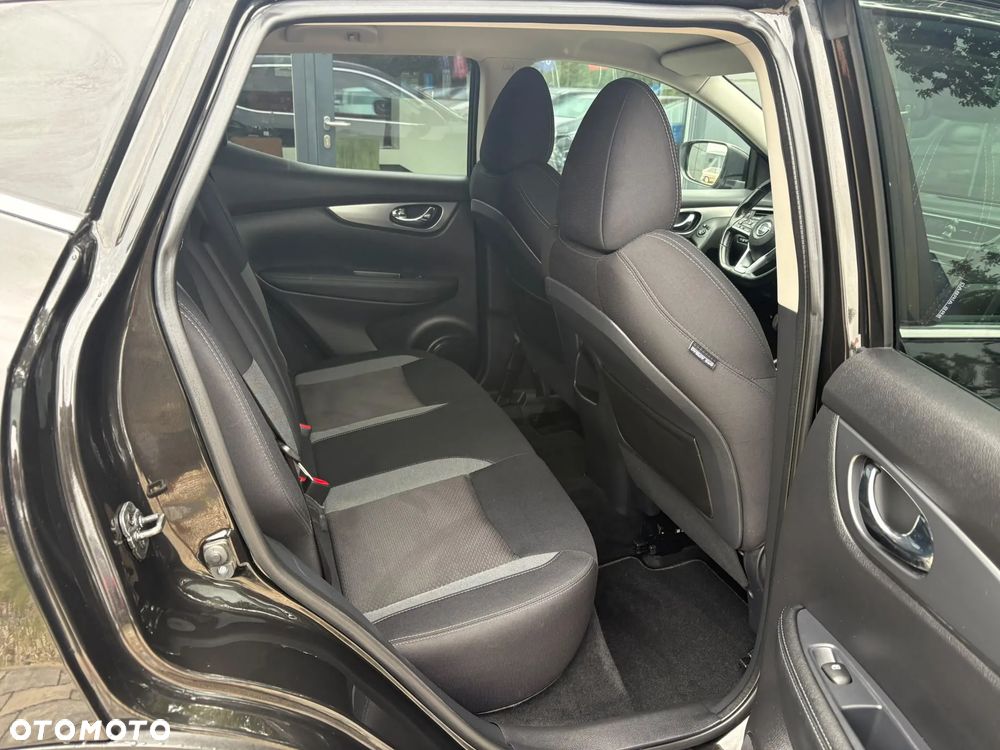 Nissan Qashqai 1.3 DIG-T N-WAY - 12