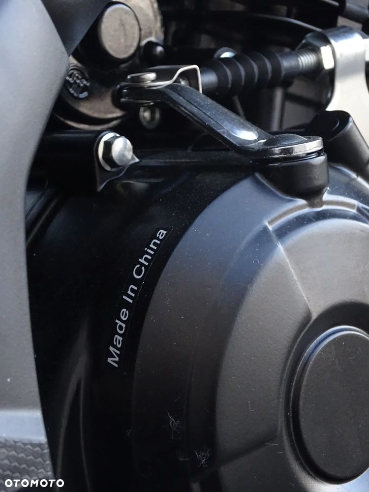 QJMOTOR TRX 125 - 18