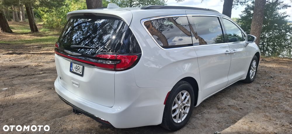 Chrysler Pacifica - 3