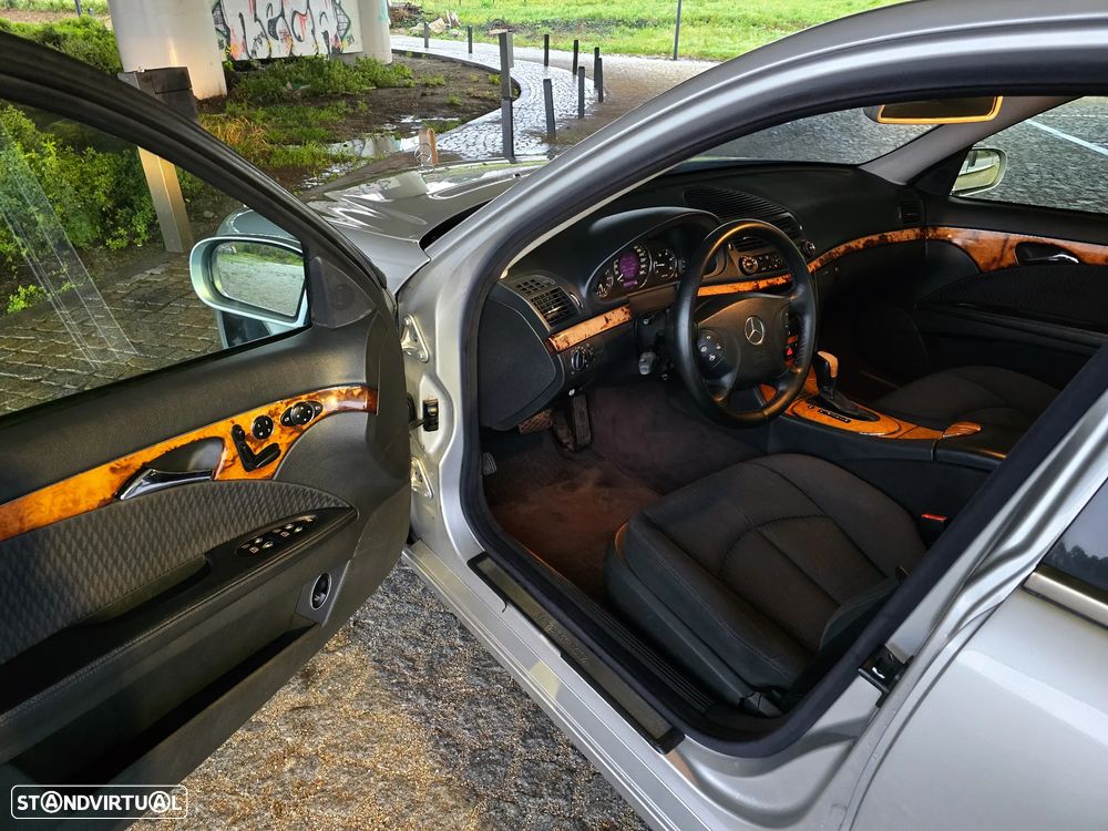 Mercedes-Benz E 220 CDI Auto Elegance - 9