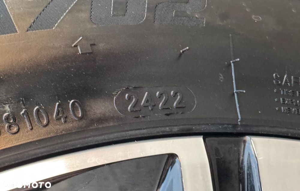 Volkswagen Caravelle 6.1 2.0 TDI L2 Highline DSG - 40