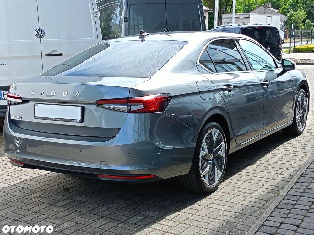 Skoda Superb 1.5 TSI mHEV Selection DSG - 40