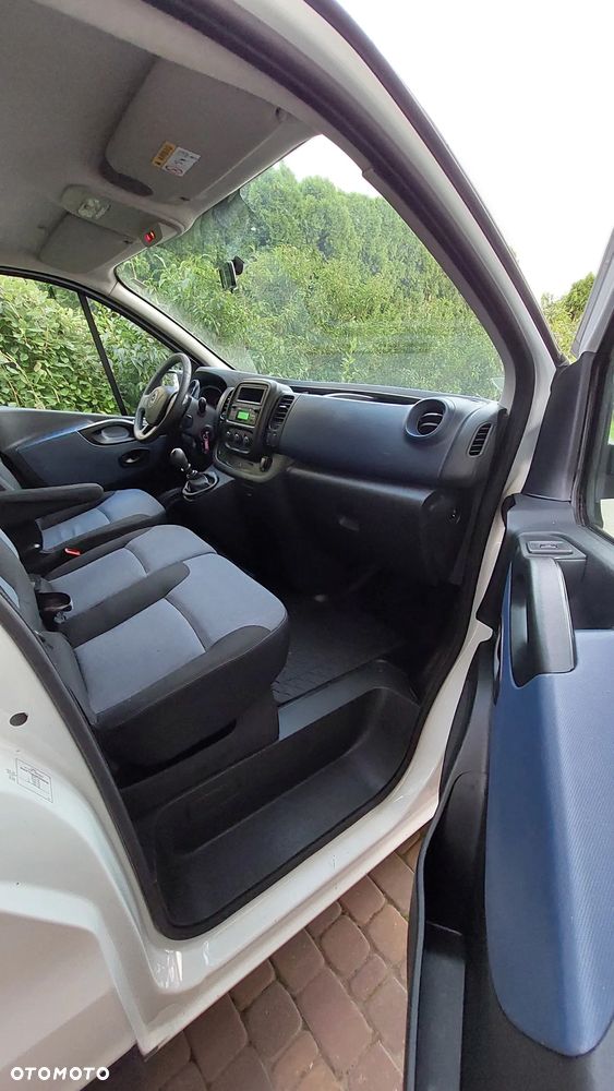 Opel Vivaro - 15