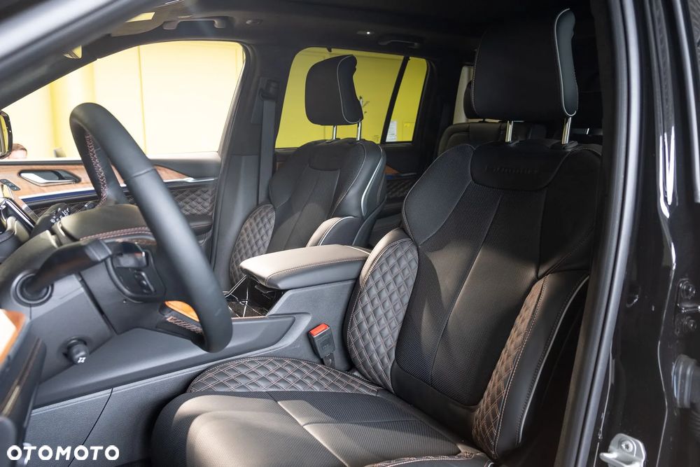 Jeep Grand Cherokee ver-2-0-4xe-phev-summit-reserve - 10