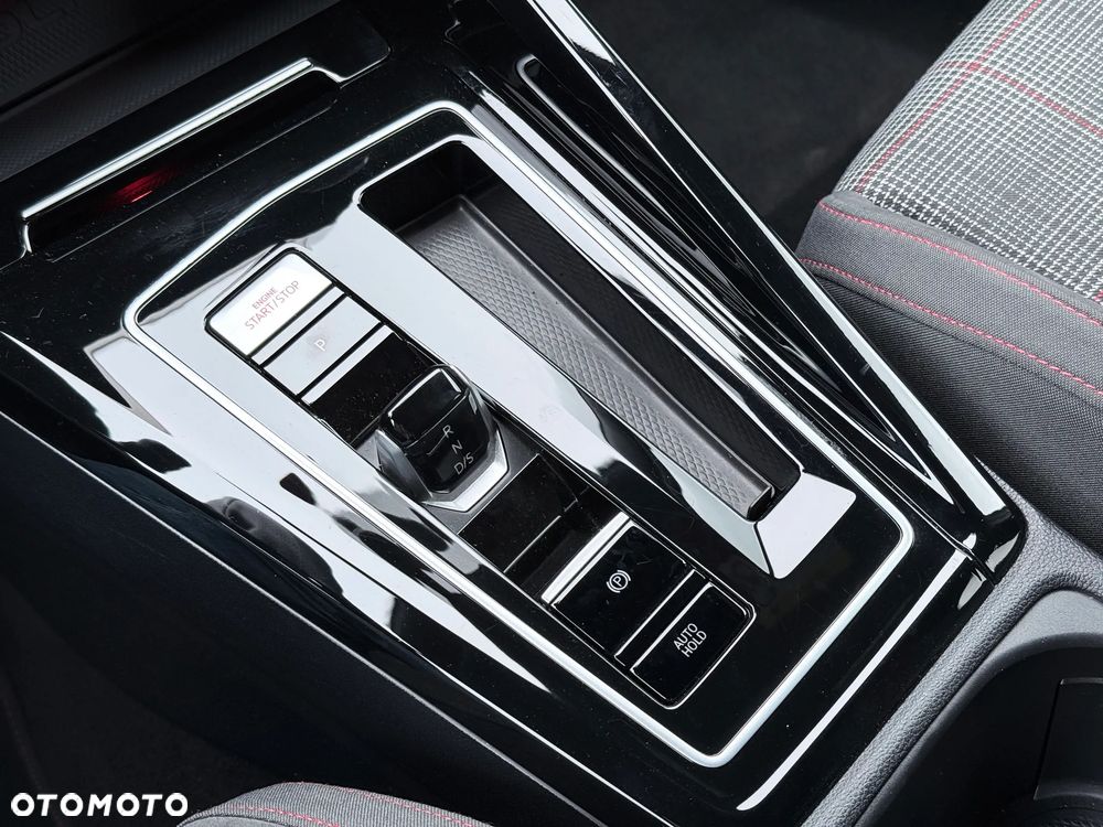 Volkswagen Golf 2.0 TSI OPF DSG GTI - 26