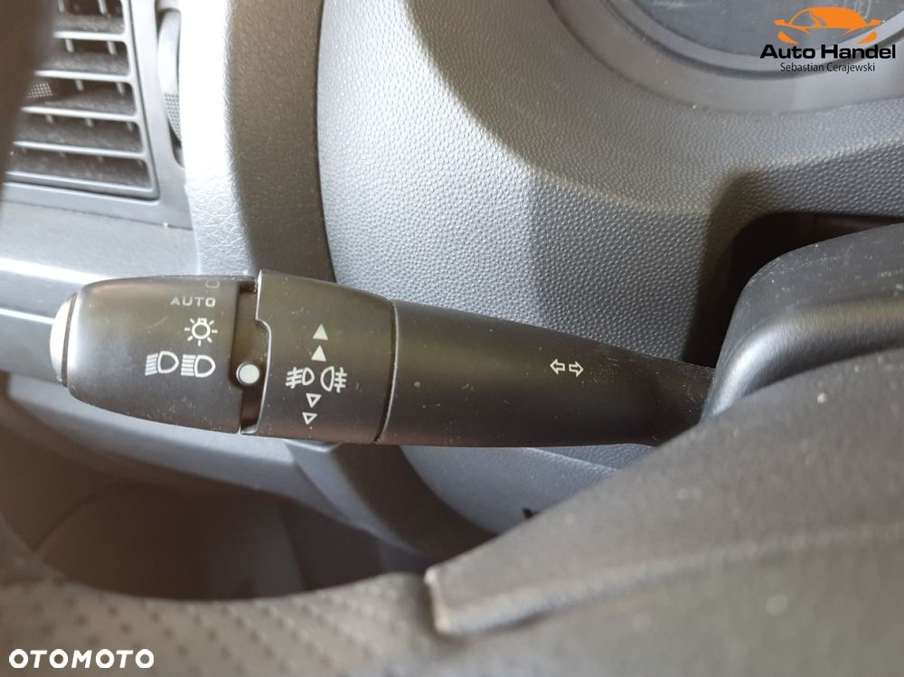 Fiat Scudo Kombi L1H1 Standard cz.oszkl - 12