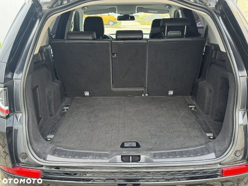 Land Rover Discovery Sport 2.0 D180 R-Dynamic HSE - 37