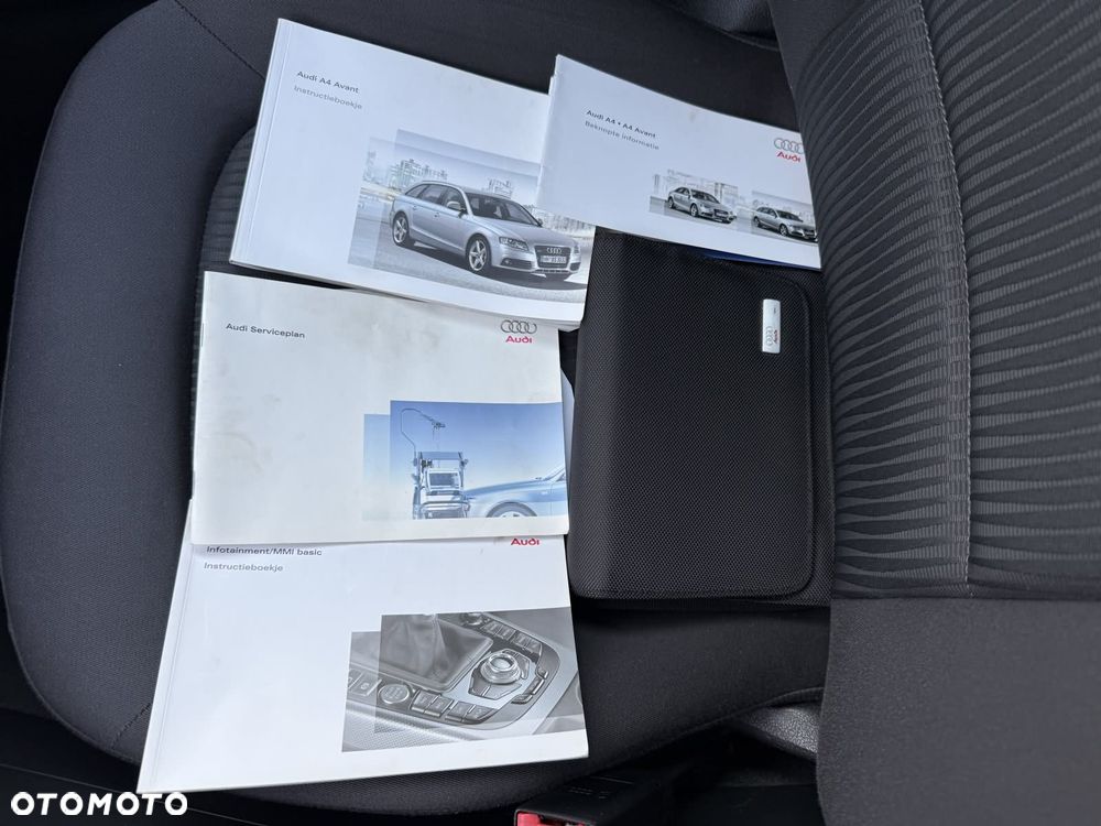 Audi A4 Avant 2.0 TFSI Attraction - 31