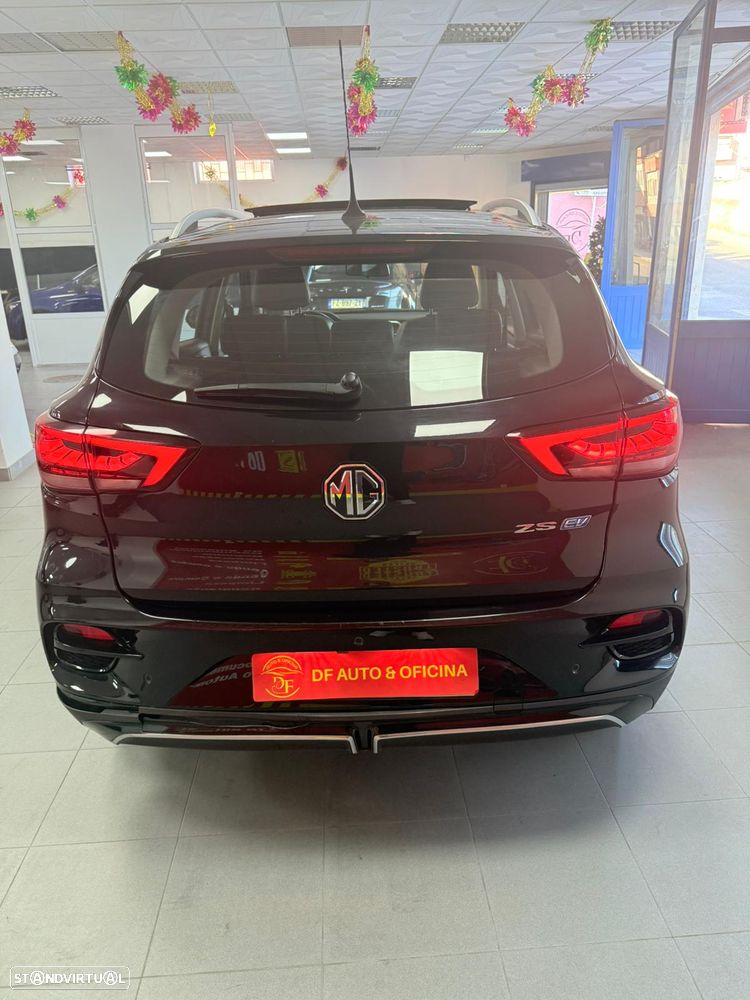 MG ZS EV 72.6 kWh Luxury - 20