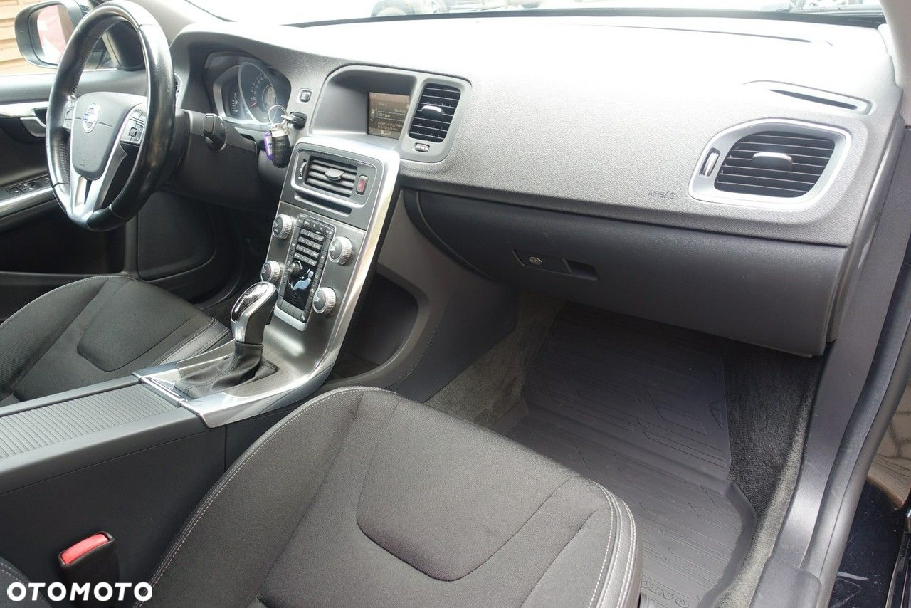Volvo S60 - 15