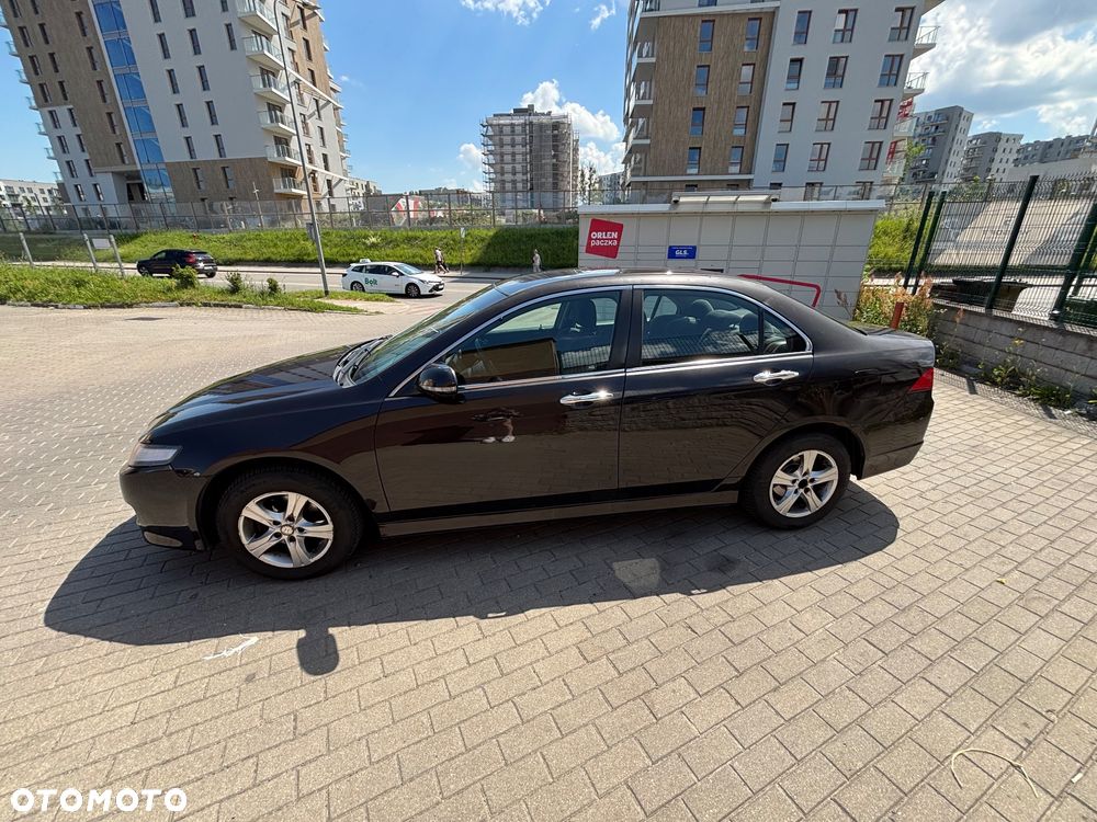 Honda Accord 2.0 Executive - 5