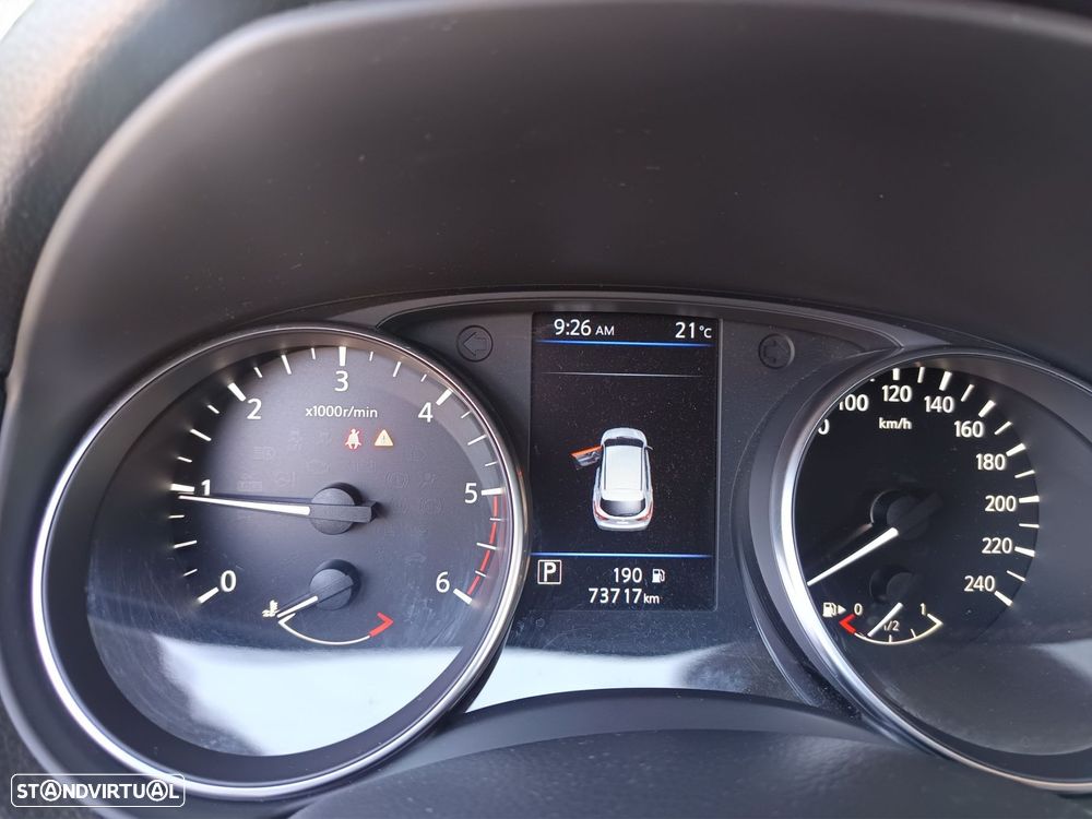 Nissan Qashqai - 12