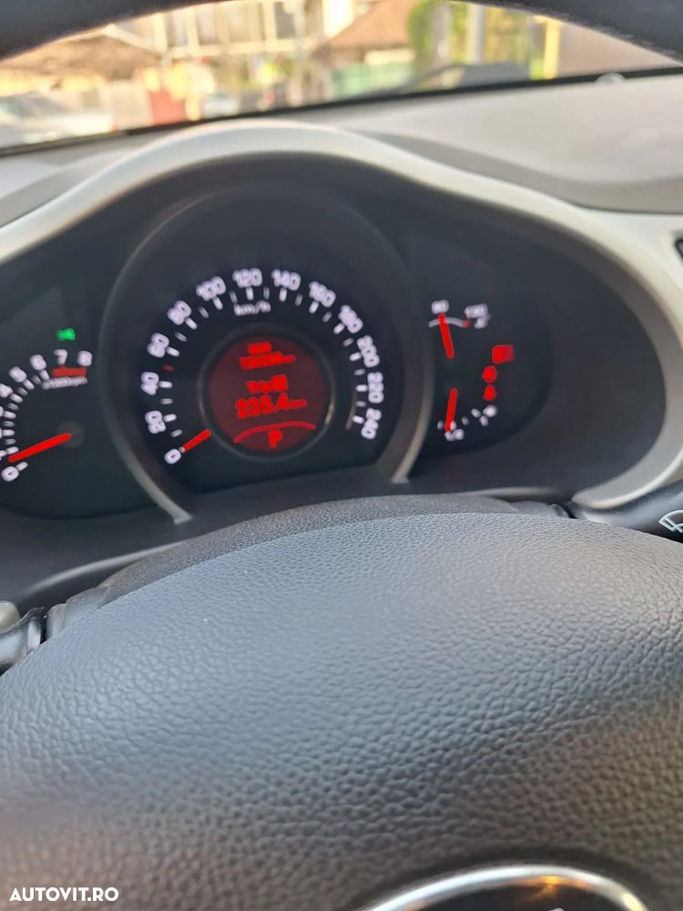 Kia Sportage - 4