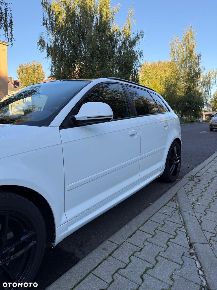Audi A3 Sportback - 6