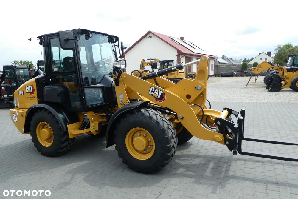 Caterpillar 906 SPROWADZONA - 7