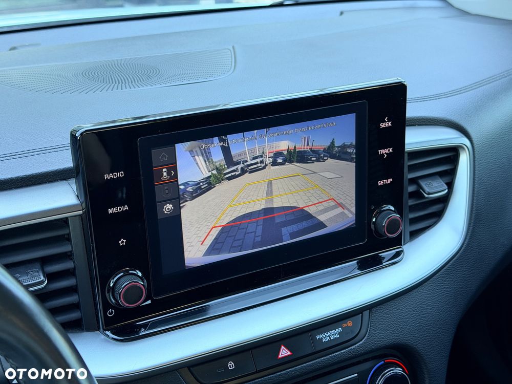 Kia Ceed 1.5 T-GDI M - 20