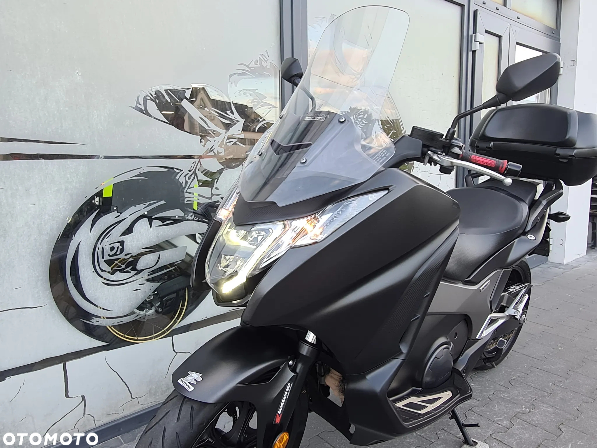 Honda NC - 10