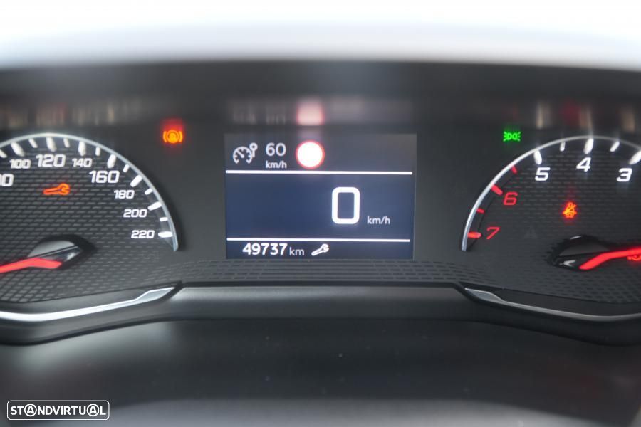 Peugeot 2008 PureTech 100 Style - 6