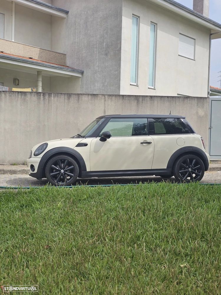 MINI 3 Portas - 3