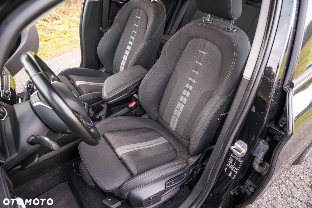 BMW Seria 2 218i Sport Line - 14