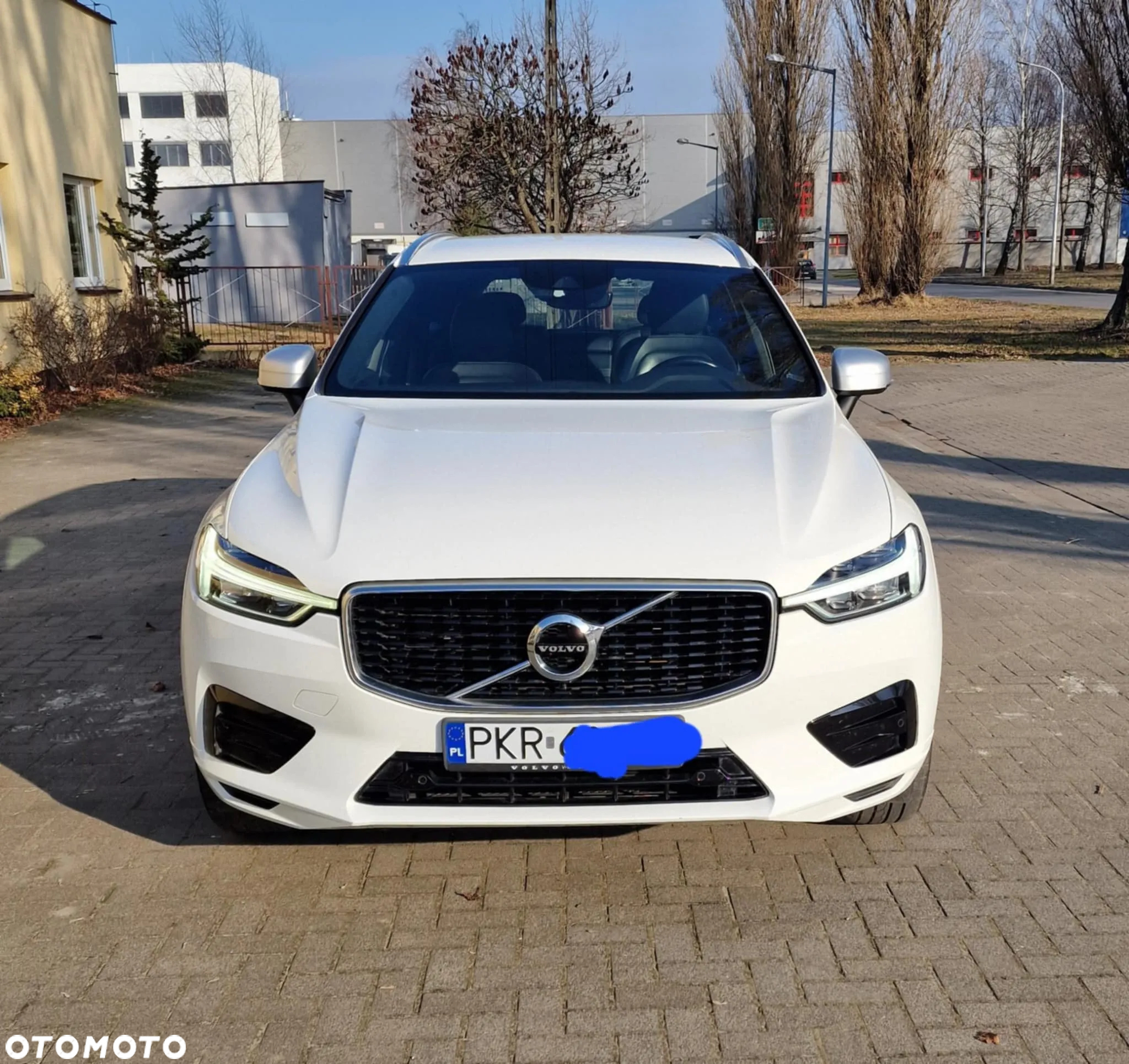 Volvo XC 60 D4 R-Design - 3