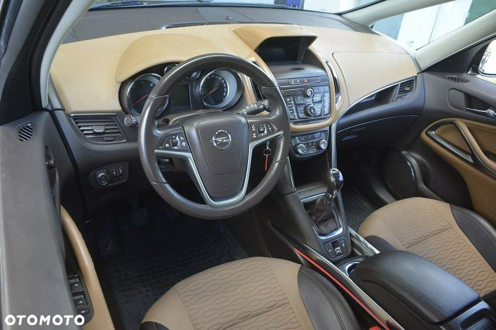 Opel Zafira 2.0 CDTI Cosmo - 16