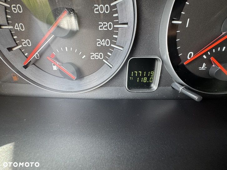 Volvo V50 DPF D2 Momentum - 19