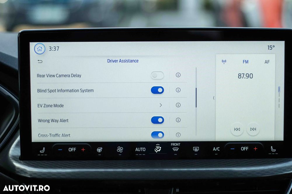 Ford Kuga 2.5 Duratec PHEV TITANIUM - 37