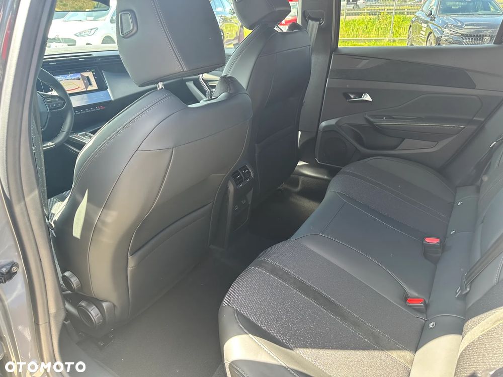 Peugeot 408 1.2 PureTech mHEV GT S&S e-DSC6 - 18