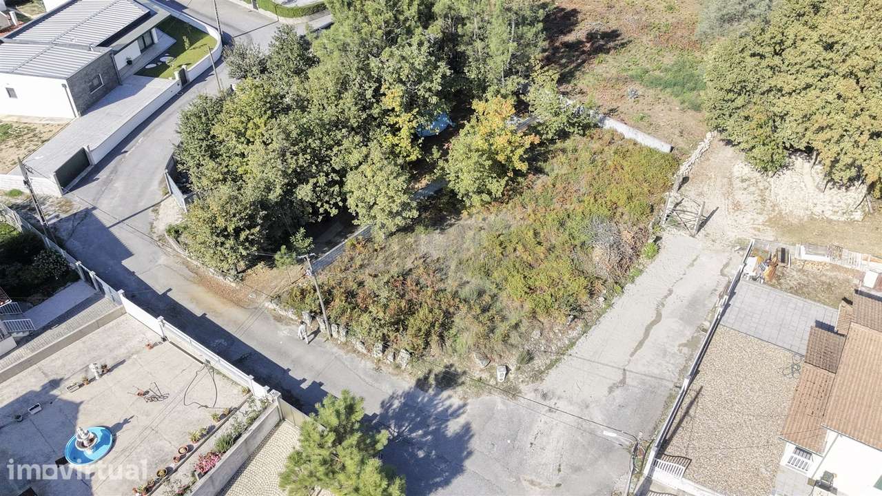 Terreno com Projeto Aprovado em Moselos - Grande imagem: 3/11