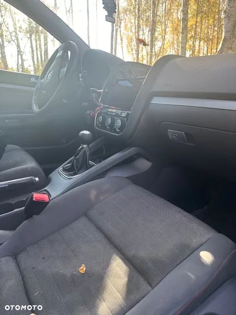 VW GOLF V 3D KONSOLA DESKA PASY - 1